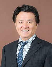 川上 章夫